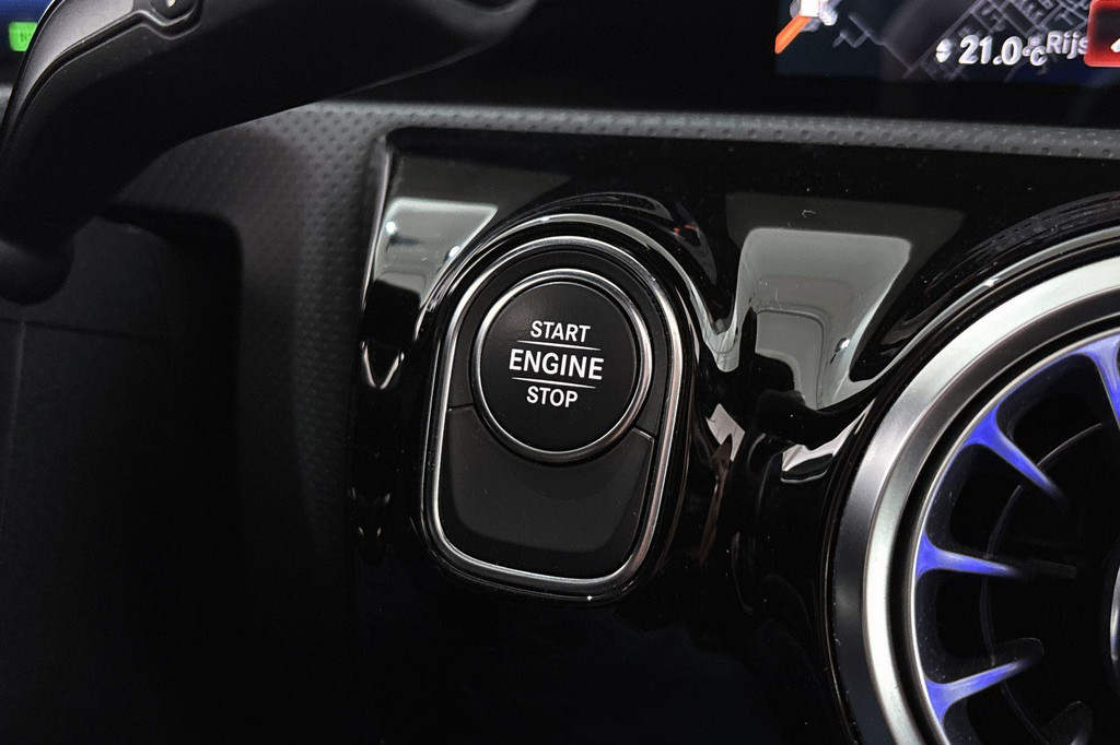 Mercedes-Benz A-Klasse (K264JH) met abonnement