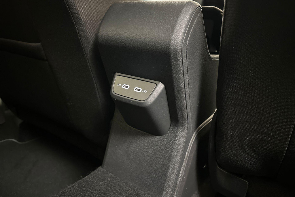 Volkswagen Taigo (JSJ15P) met abonnement