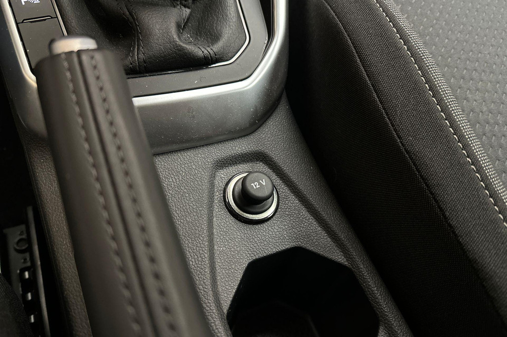 Volkswagen Taigo (JSJ15P) met abonnement