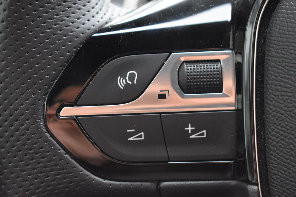 Peugeot 2008 (JVD76S) met abonnement