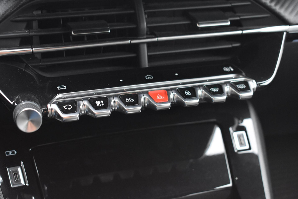 Peugeot 2008 (JVD76S) met abonnement