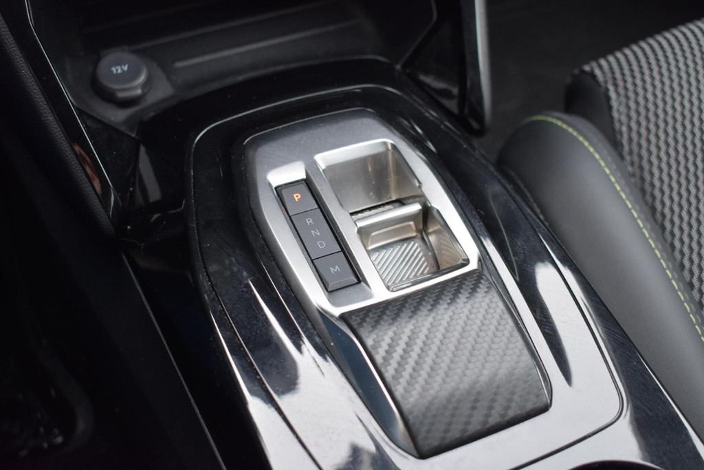 Peugeot 2008 (JVD76S) met abonnement