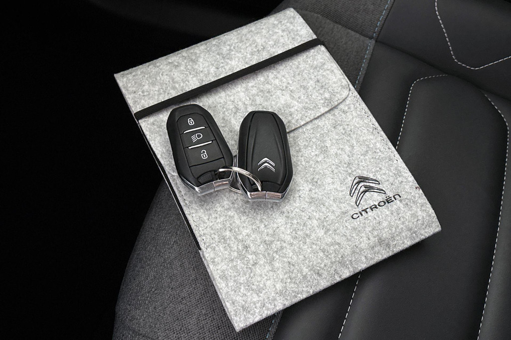 Citroën Ë-C4 (T479NL) met abonnement