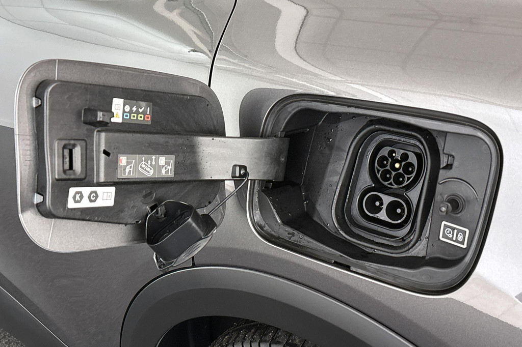 Citroën Ë-C4 (T479NL) met abonnement