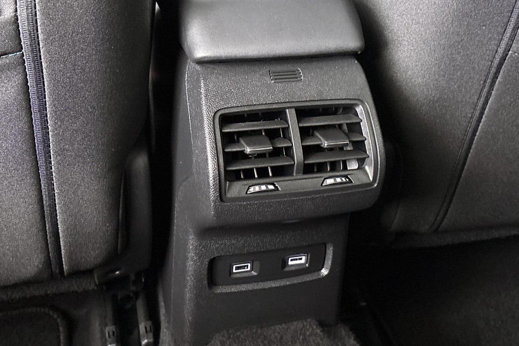 Citroën Ë-C4 (T479NL) met abonnement