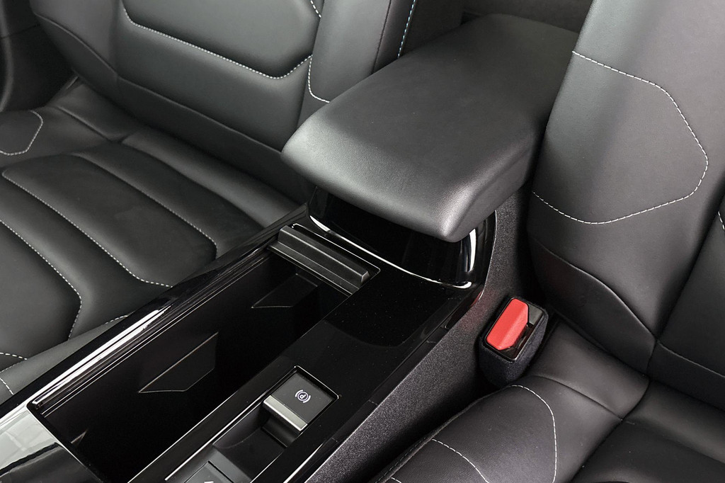 Citroën Ë-C4 (T479NL) met abonnement