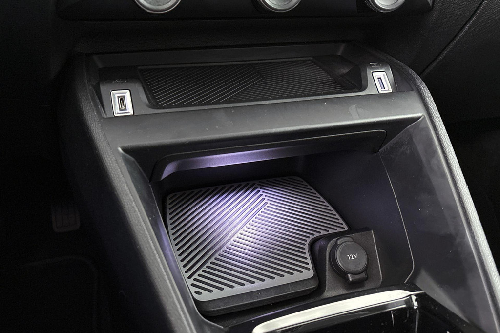 Citroën Ë-C4 (T479NL) met abonnement