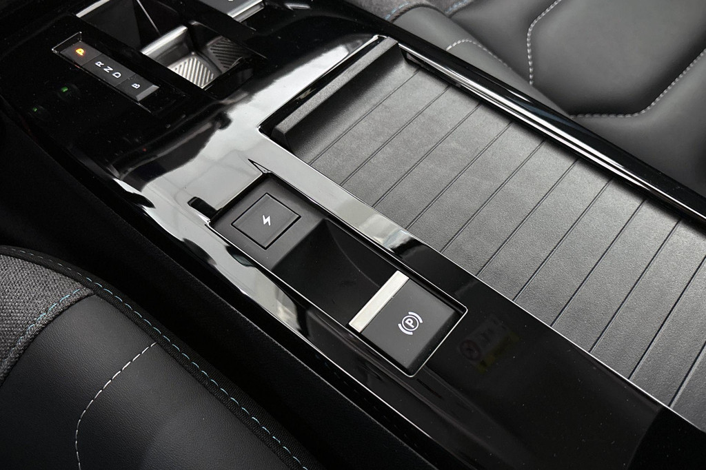 Citroën Ë-C4 (T479NL) met abonnement