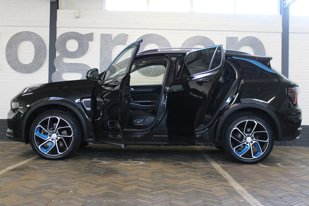 Lynk & Co 01 (Z601DK) met abonnement