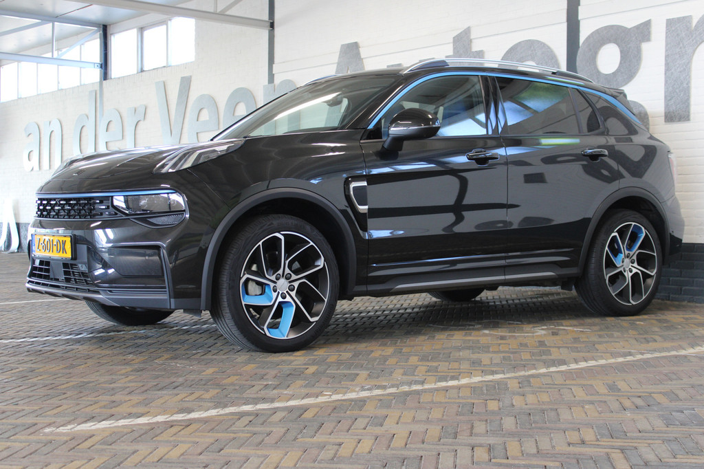 Lynk & Co 01 (Z601DK) met abonnement