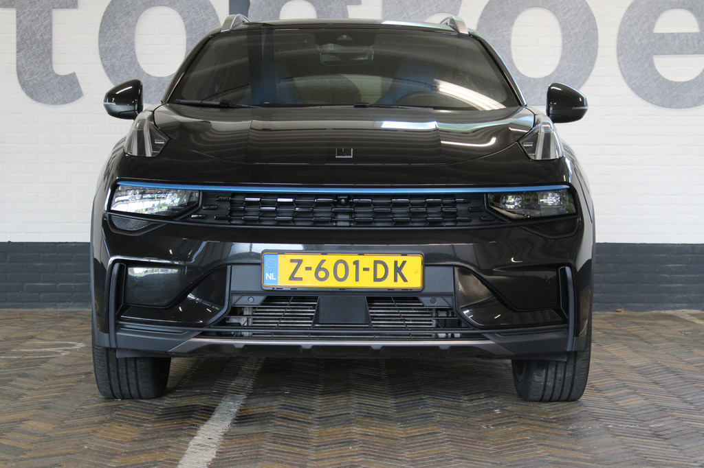 Lynk & Co 01 (Z601DK) met abonnement