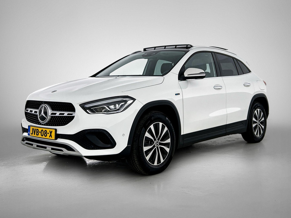 Mercedes-Benz GLA (JVB08X) met abonnement