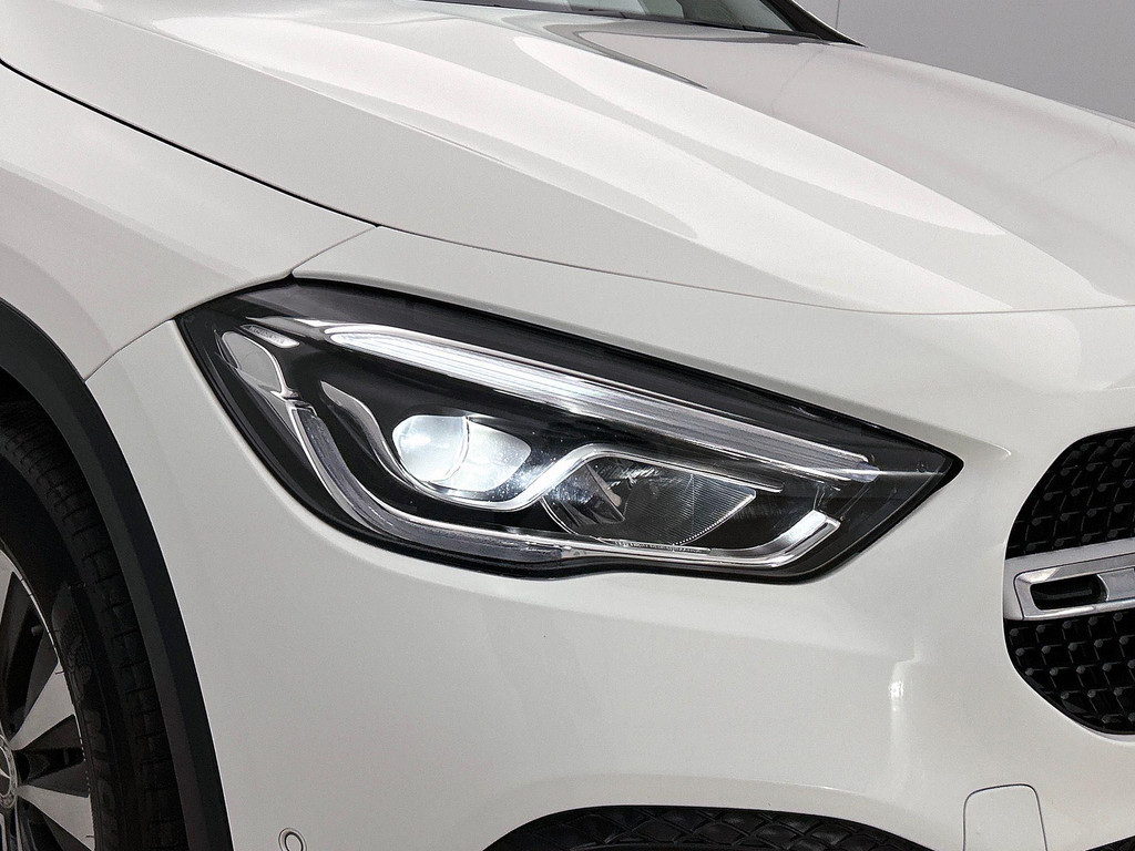 Mercedes-Benz GLA (JVB08X) met abonnement