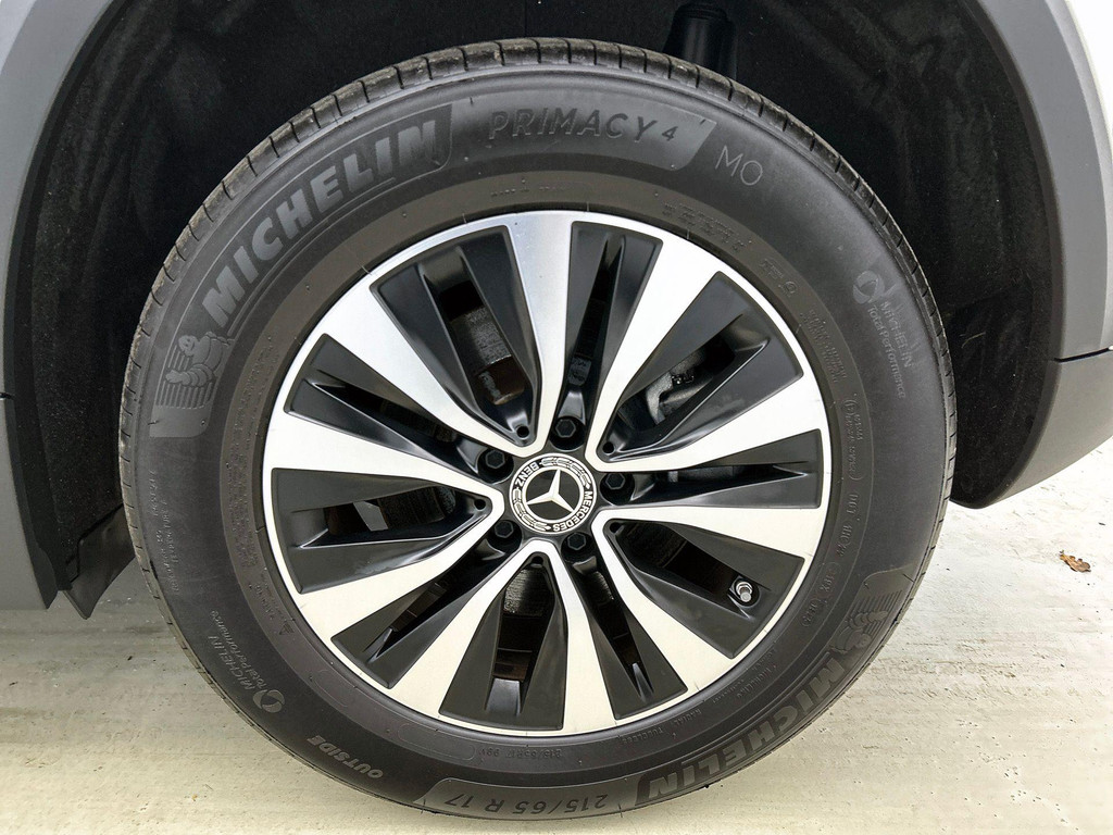 Mercedes-Benz GLA (JVB08X) met abonnement