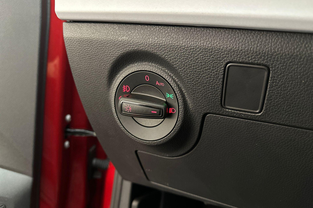 Seat Ibiza (JTN85S) met abonnement