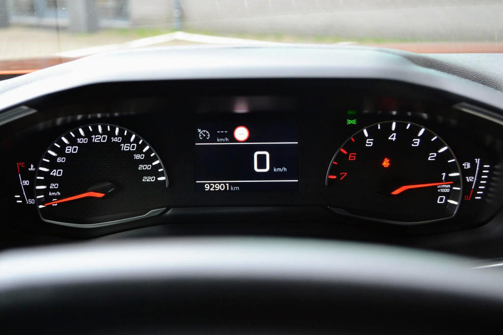 Peugeot 2008 (S623KX) met abonnement