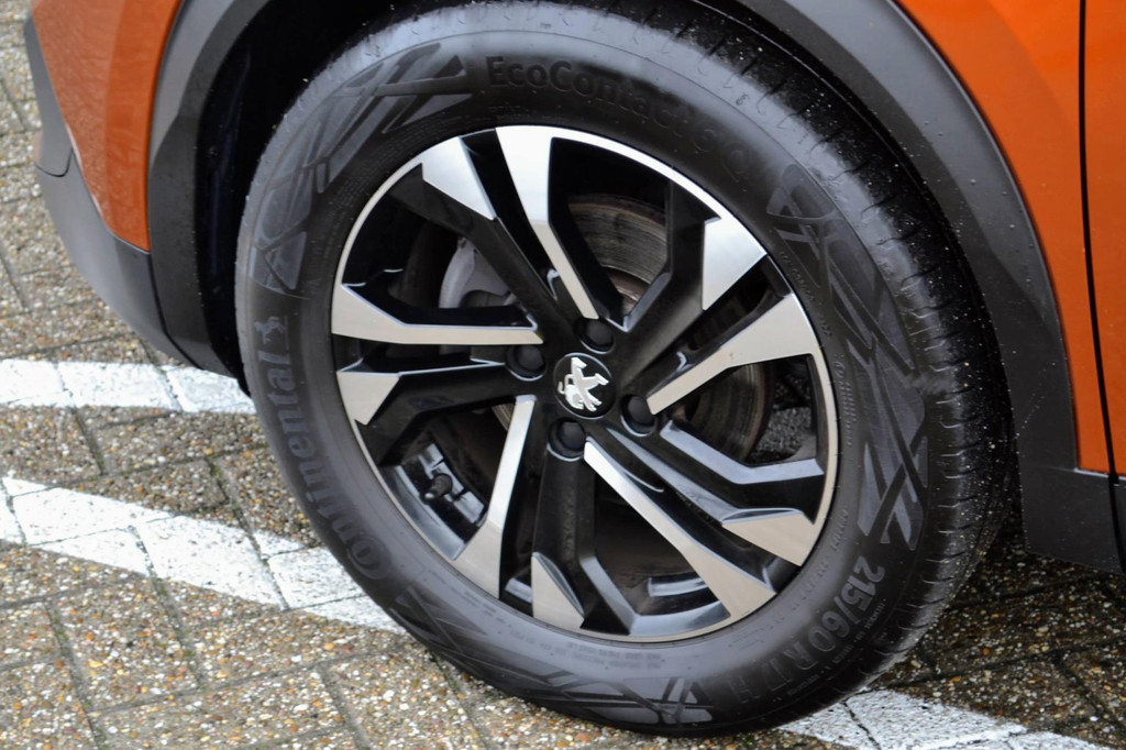 Peugeot 2008 (S623KX) met abonnement