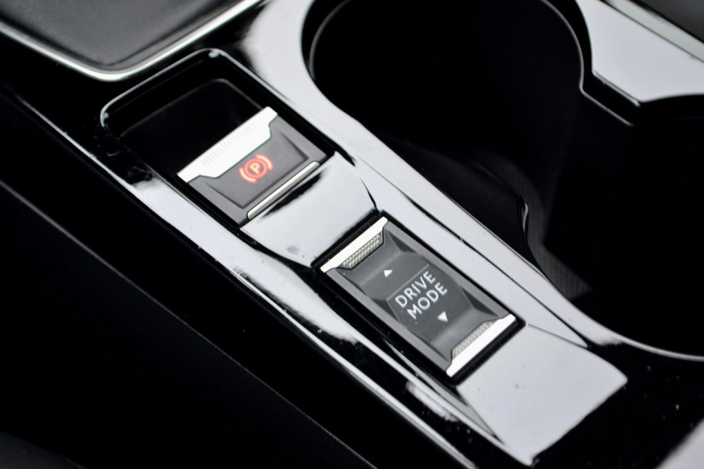 Peugeot 2008 (S623KX) met abonnement