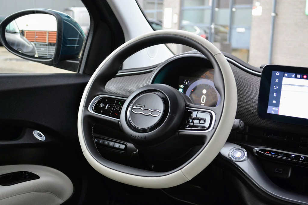 Fiat 500C (L814XH) met abonnement