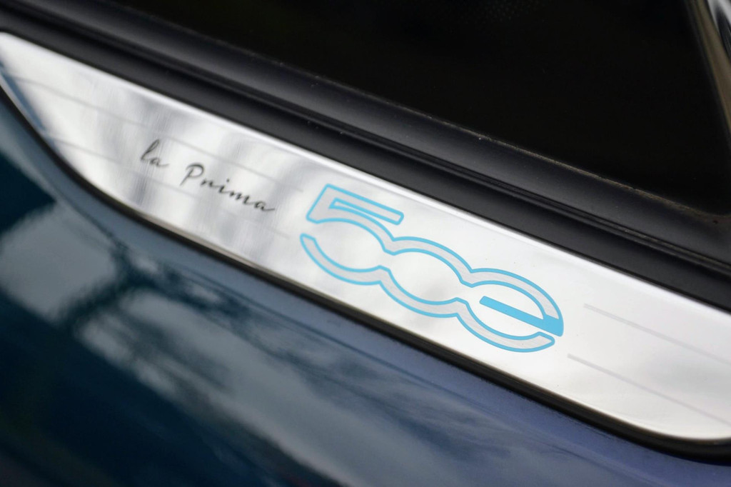 Fiat 500C (L814XH) met abonnement