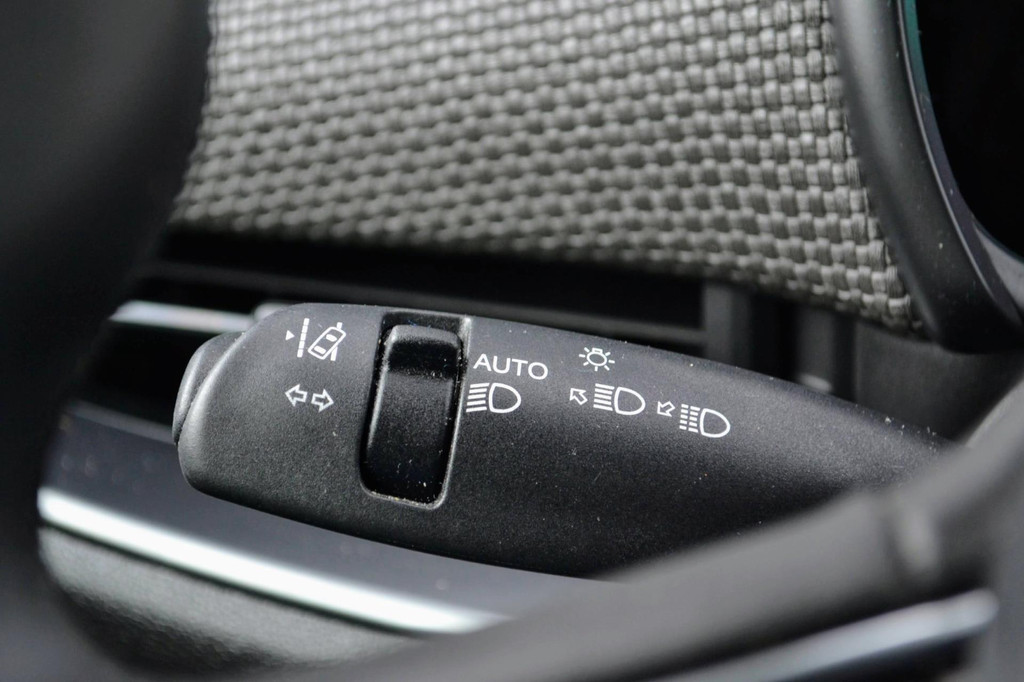 Fiat 500C (L814XH) met abonnement