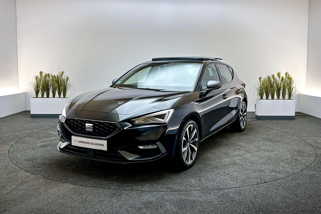 Seat Leon (JVH77J) met abonnement