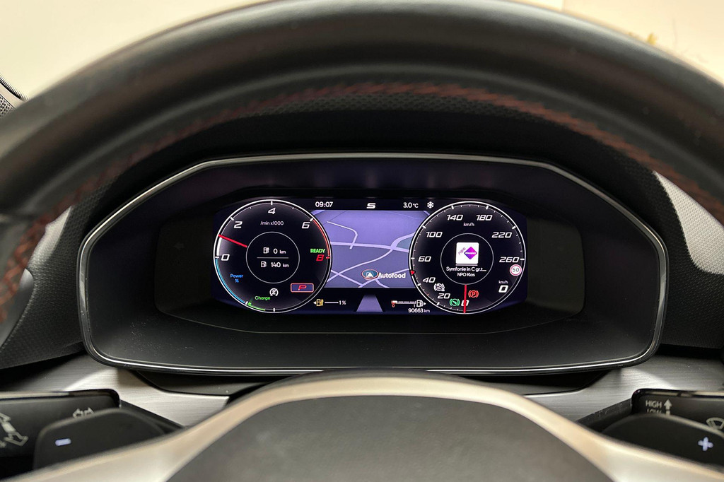 Seat Leon (JVH77J) met abonnement