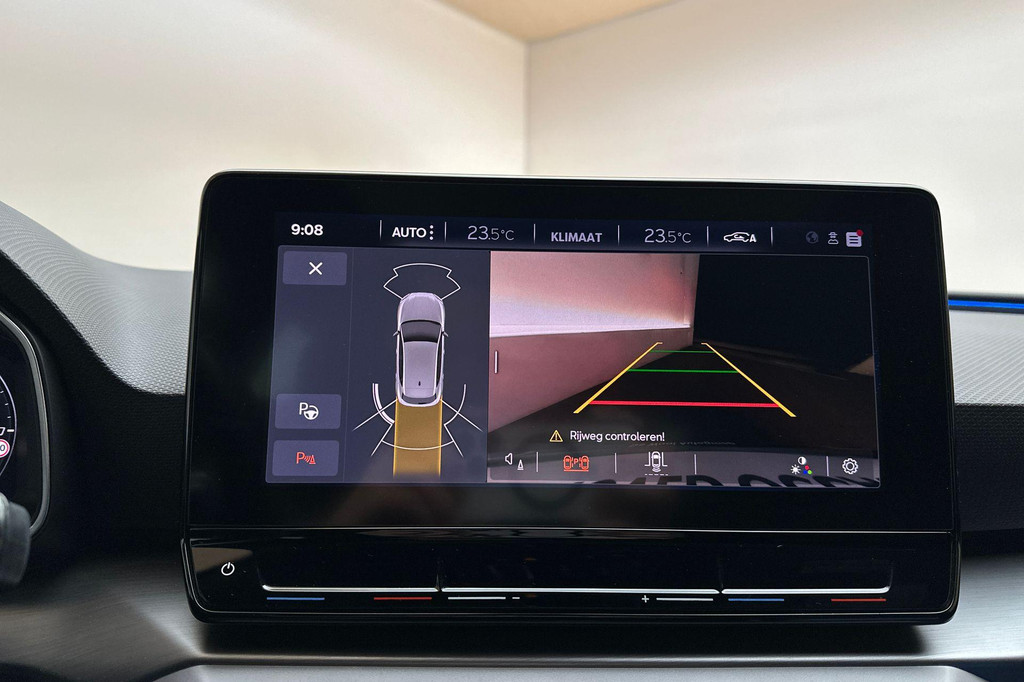 Seat Leon (JVH77J) met abonnement