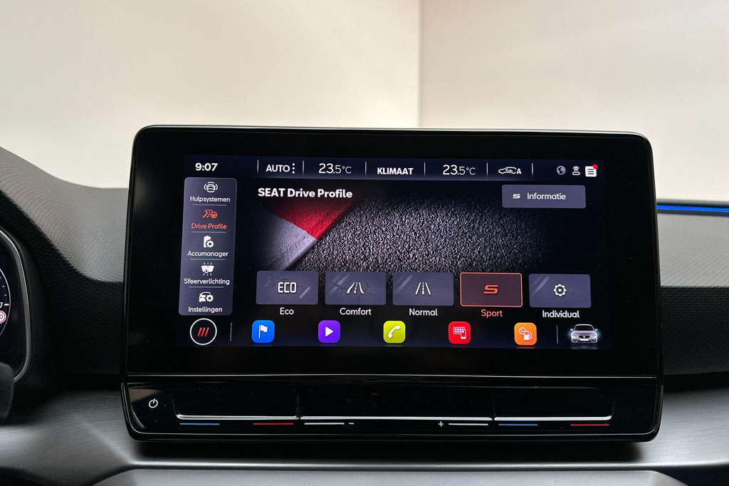 Seat Leon (JVH77J) met abonnement