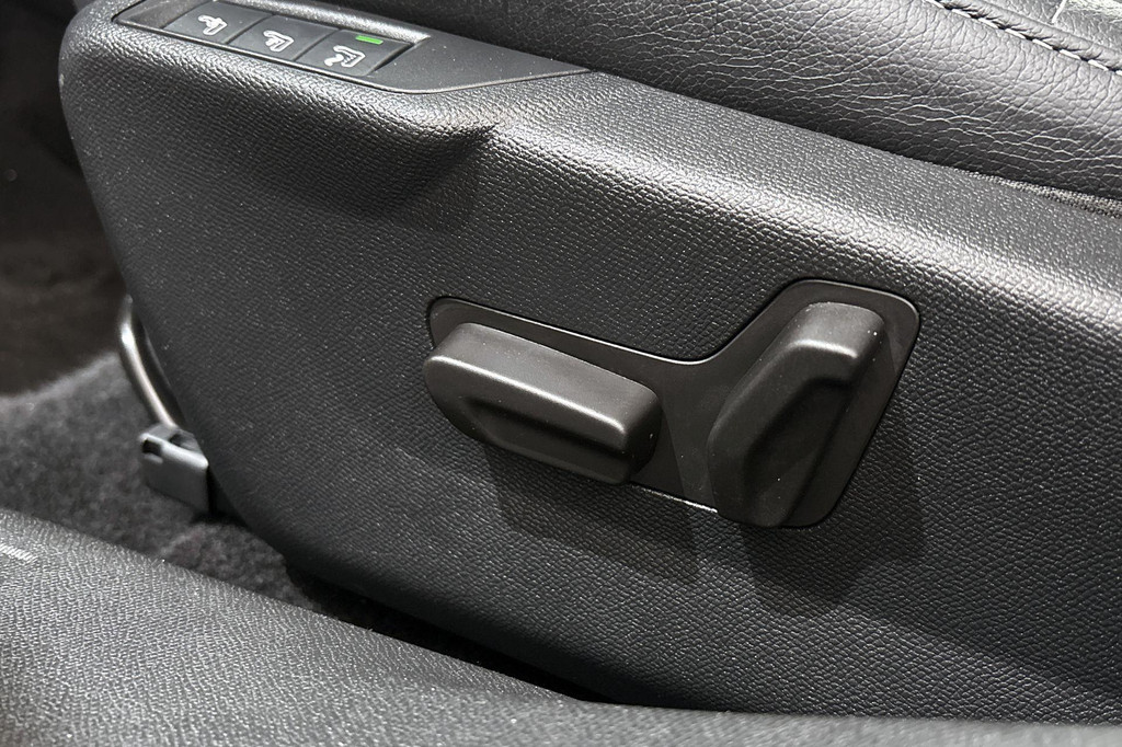 Citroën Ë-C4 (S571TB) met abonnement