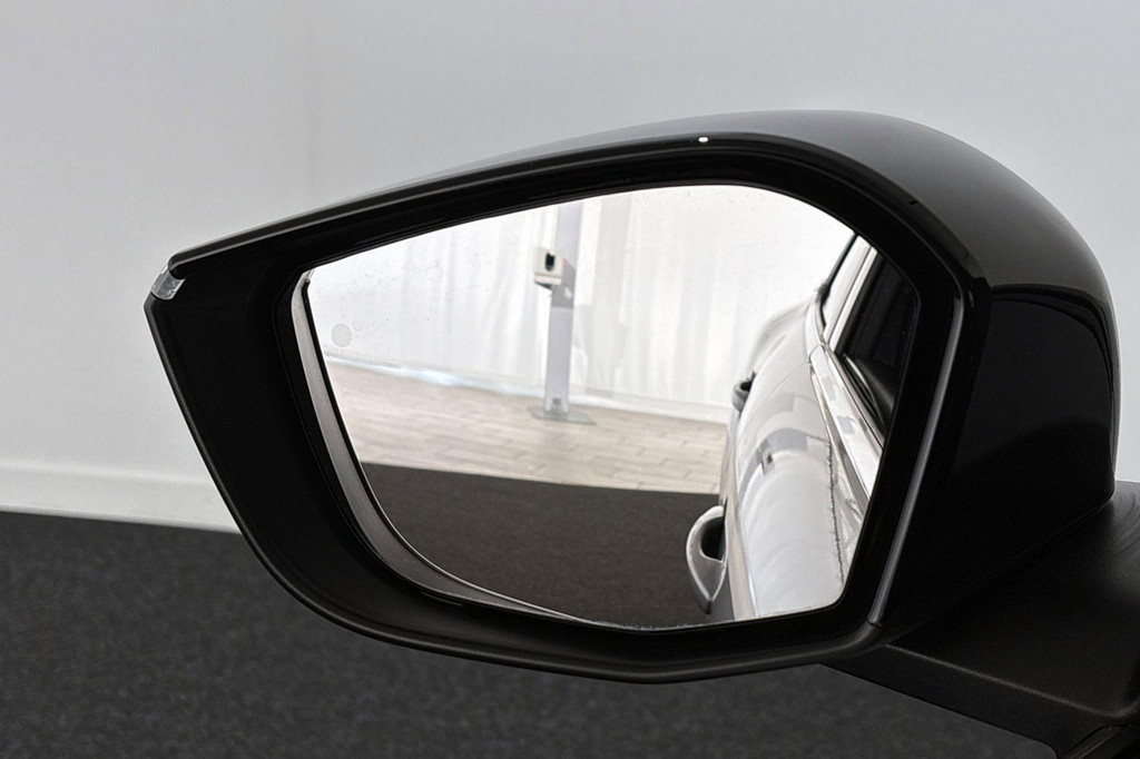 Citroën Ë-C4 (S571TB) met abonnement