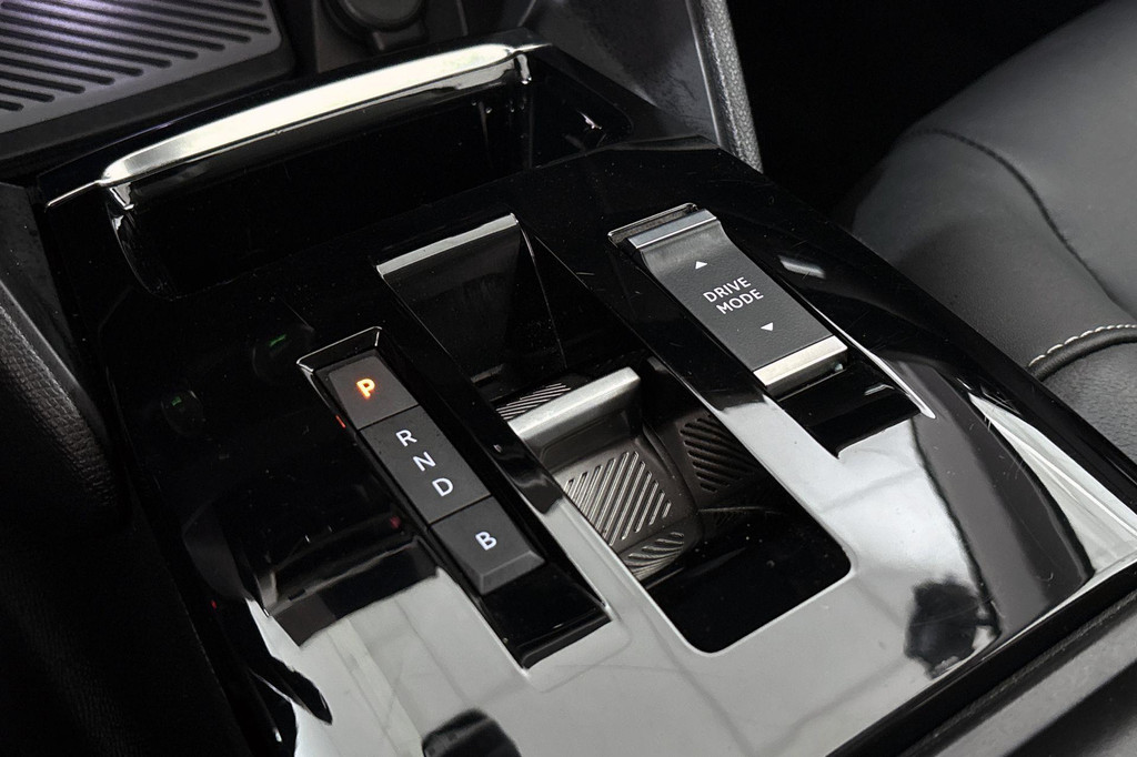 Citroën Ë-C4 (S571TB) met abonnement