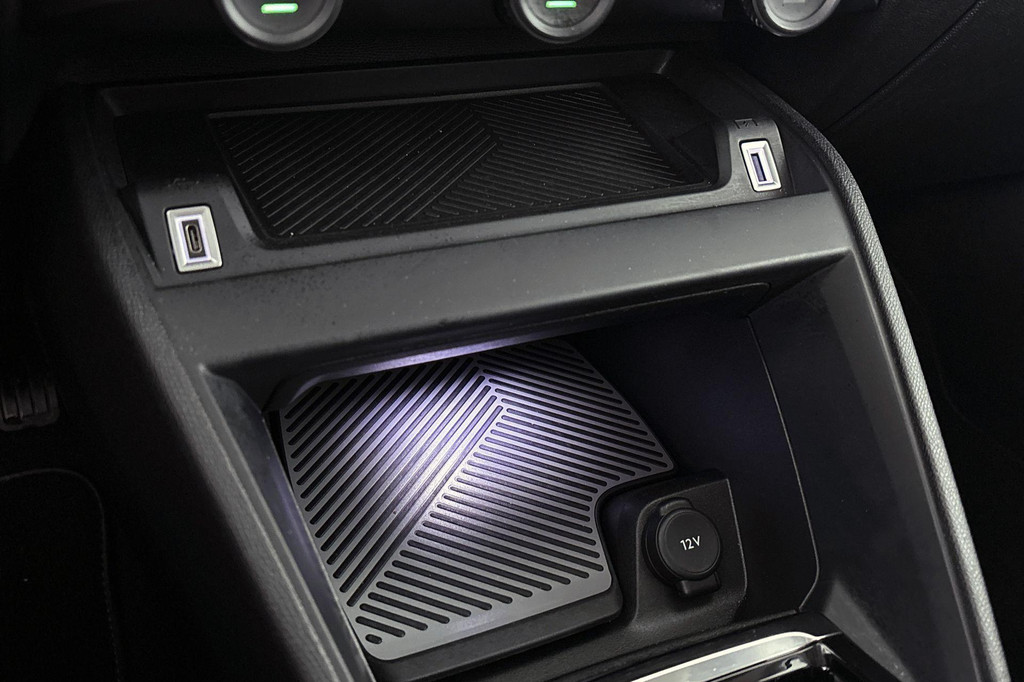 Citroën Ë-C4 (S571TB) met abonnement