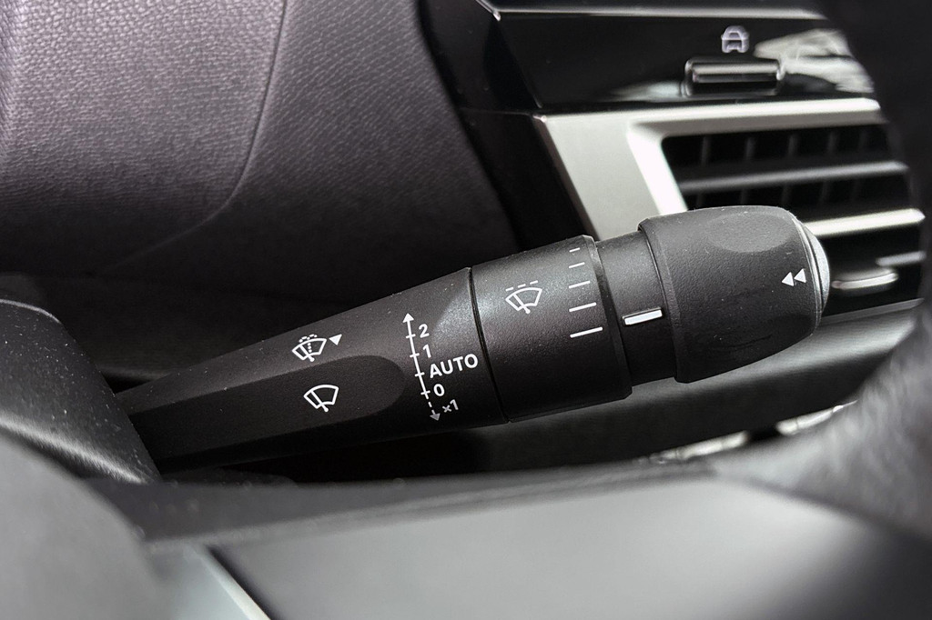 Citroën Ë-C4 (X306ZV) met abonnement