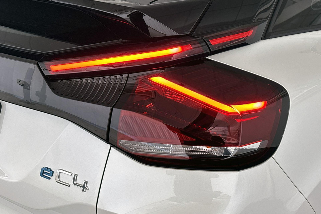 Citroën Ë-C4 (X306ZV) met abonnement