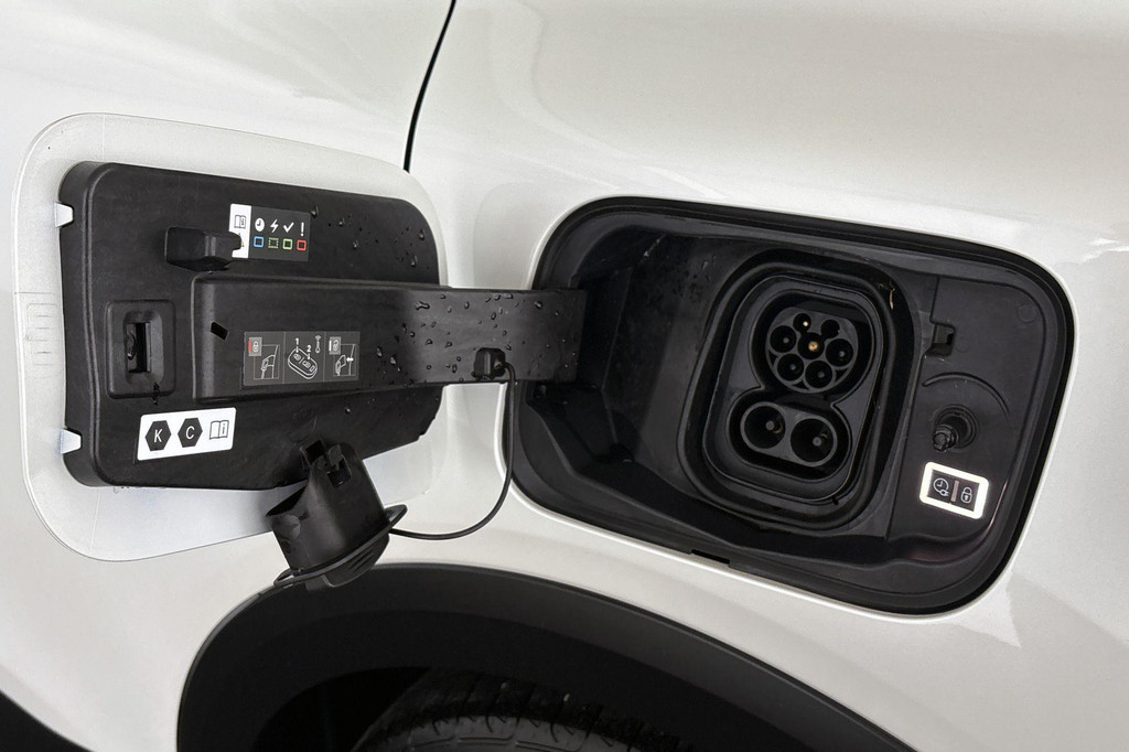 Citroën Ë-C4 (X306ZV) met abonnement