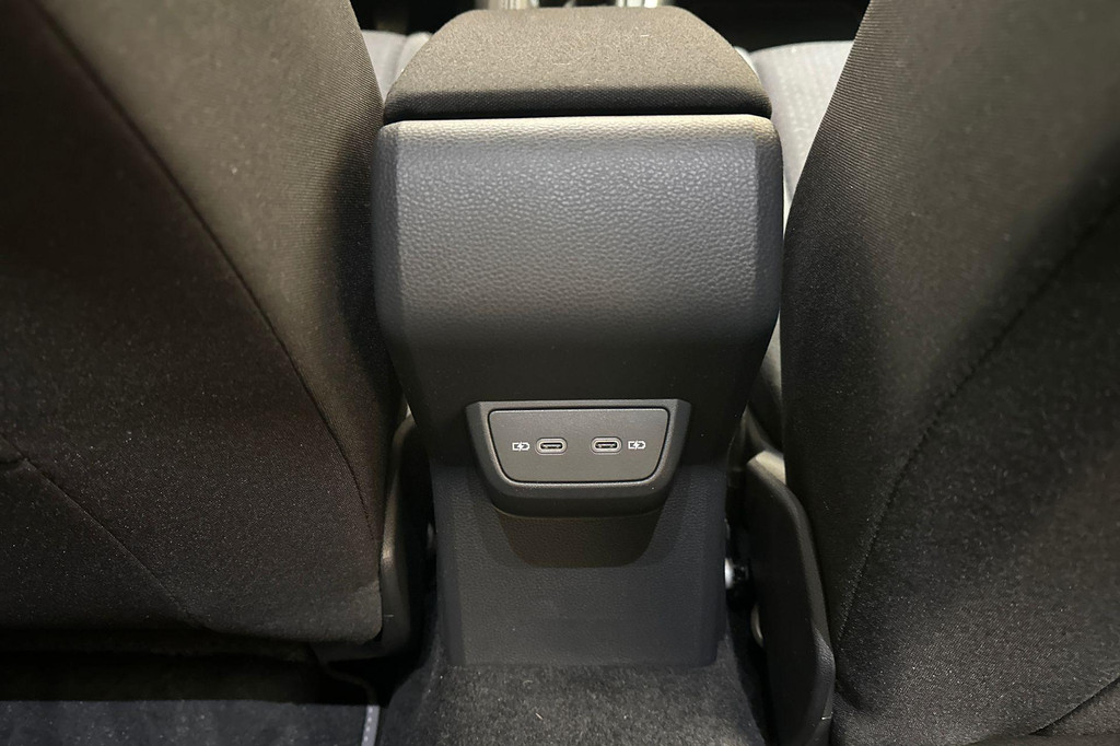 Volkswagen Taigo (JSJ84R) met abonnement