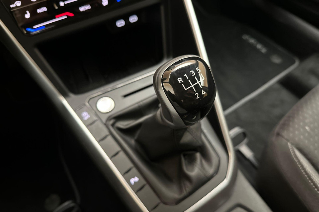 Volkswagen Taigo (JSJ84R) met abonnement