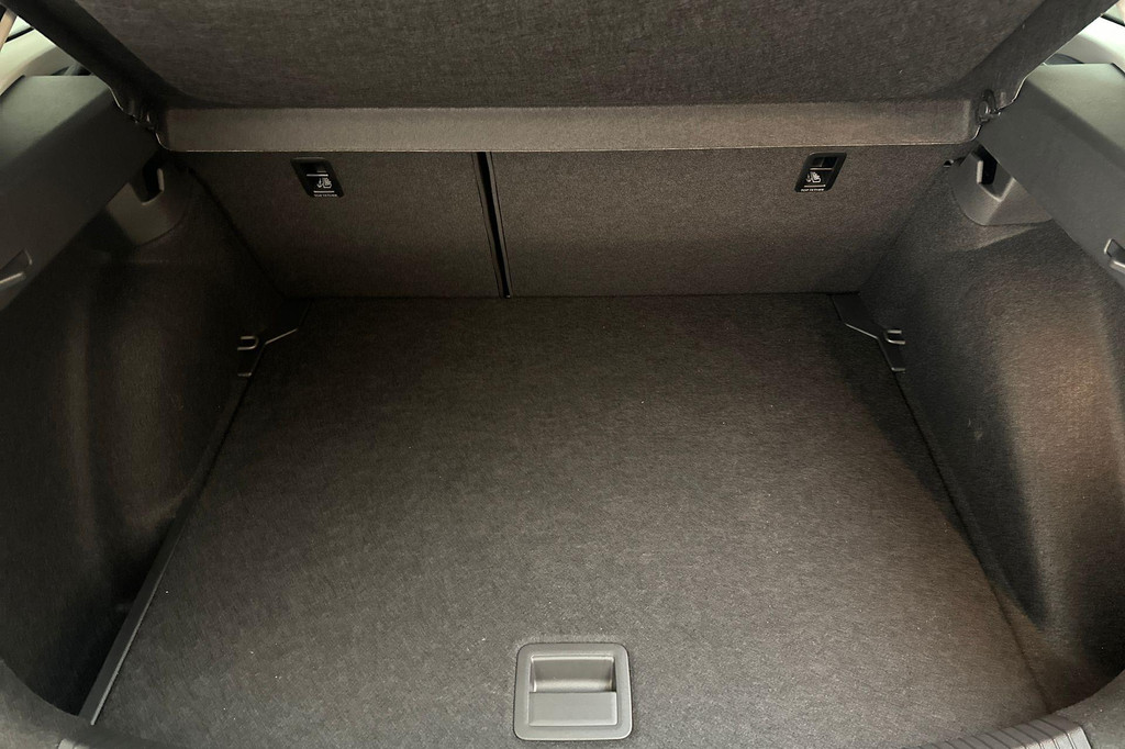 Volkswagen Taigo (JSJ84R) met abonnement