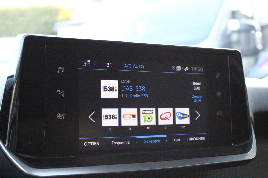 Peugeot 2008 (K167PG) met abonnement