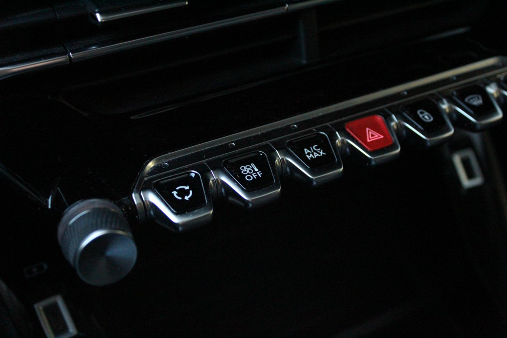 Peugeot 2008 (K167PG) met abonnement