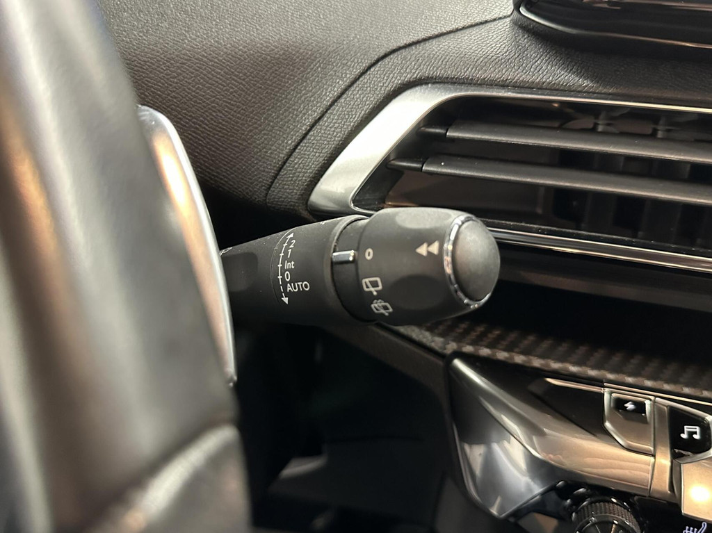 Peugeot 3008 (R326XG) met abonnement