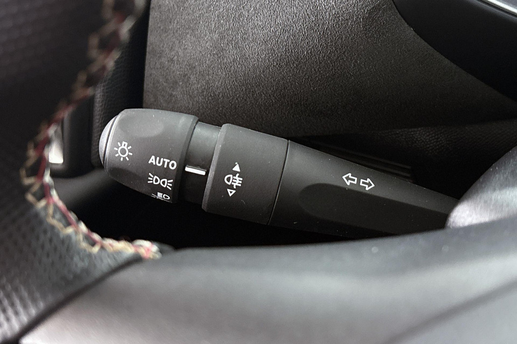 DS DS 3 (GHF35J) met abonnement