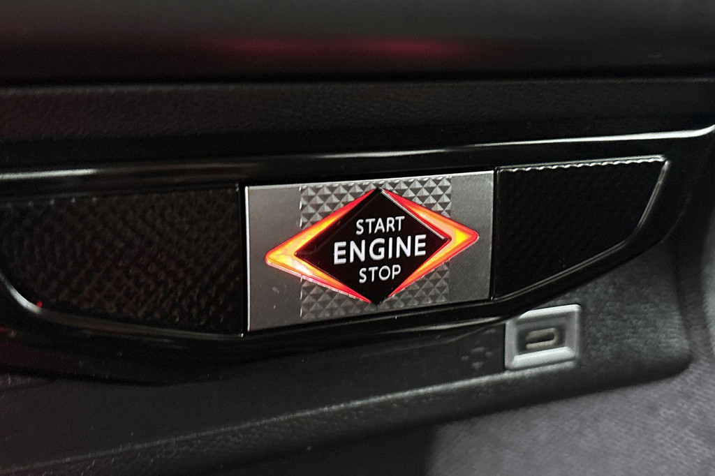 DS DS 3 (GHF35J) met abonnement