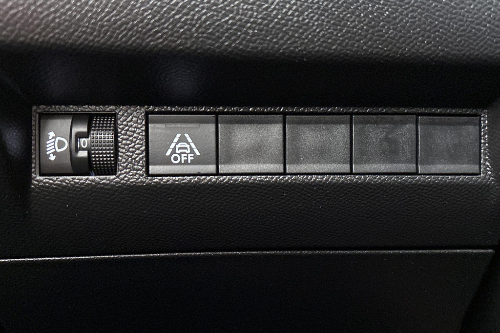 Peugeot e-208 (S493RD) met abonnement