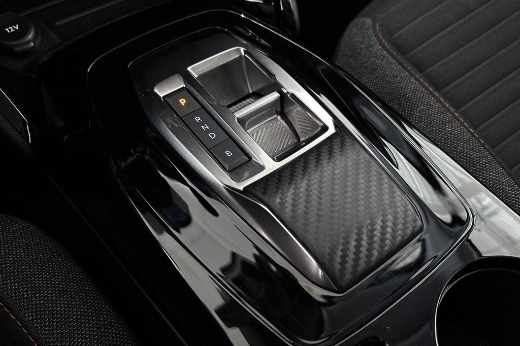 Peugeot e-208 (S493RD) met abonnement