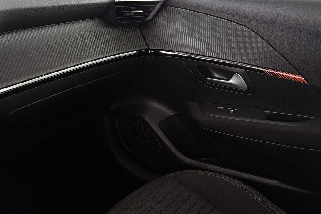 Peugeot e-208 (S493RD) met abonnement