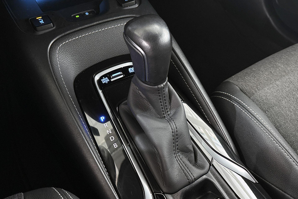 Toyota Corolla Touring Sports (N080BV) met abonnement