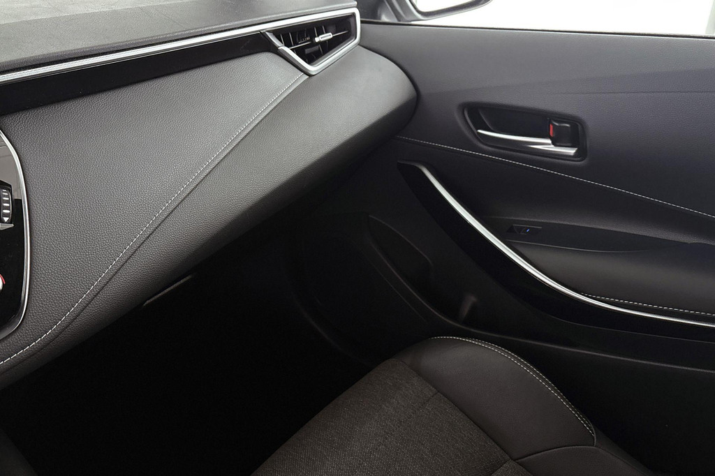 Toyota Corolla Touring Sports (N080BV) met abonnement