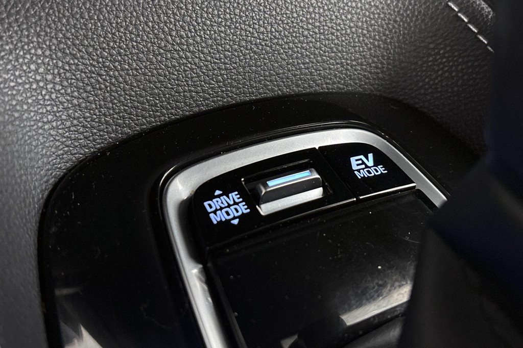 Toyota Corolla Touring Sports (N080BV) met abonnement